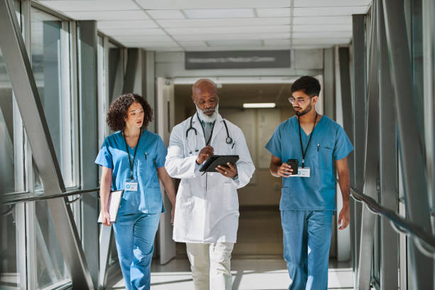 Les Meilleurs Moyens d’Intégrer un Médecin Remplaçant à Votre Équipe